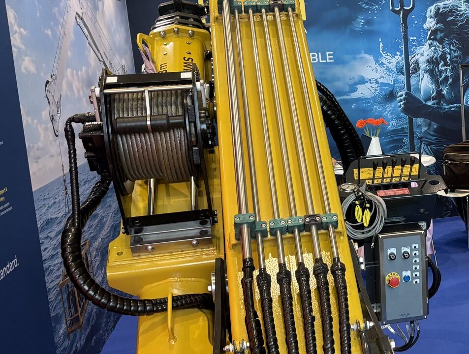 HLM 25/3S fully foldable telescopic marine crane with winch on the Heila Cranes stand at SMM 2026 Hamburg